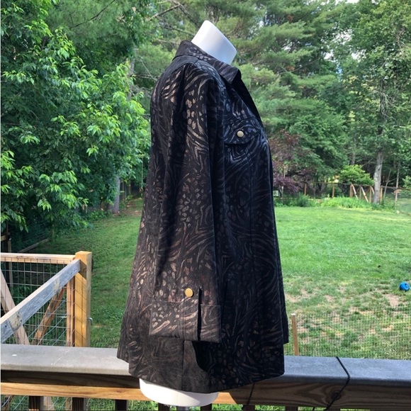 Color shift animal print jacket size M - Picture 8 of 11